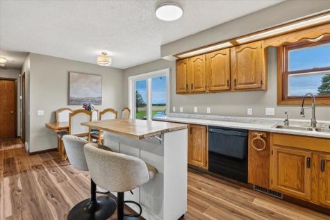 50105 75th Avenue Kenyon MN 55946