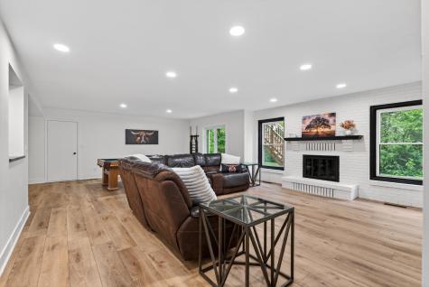 4450 Norwood Lane N Plymouth MN 55442