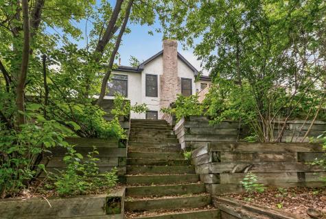 4450 Norwood Lane N Plymouth MN 55442