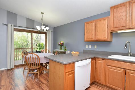 910 94th Avenue NE Blaine MN 55434