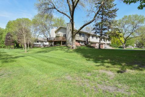 910 94th Avenue NE Blaine MN 55434