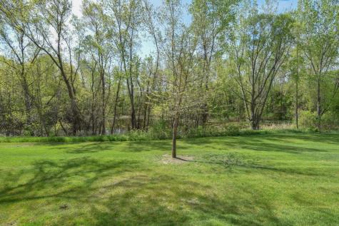 910 94th Avenue NE Blaine MN 55434