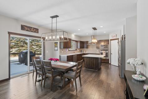 31346 Naples Street NE Cambridge MN 55008