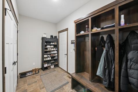 31346 Naples Street NE Cambridge MN 55008