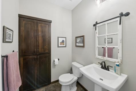 31346 Naples Street NE Cambridge MN 55008