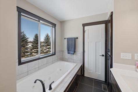 31346 Naples Street NE Cambridge MN 55008