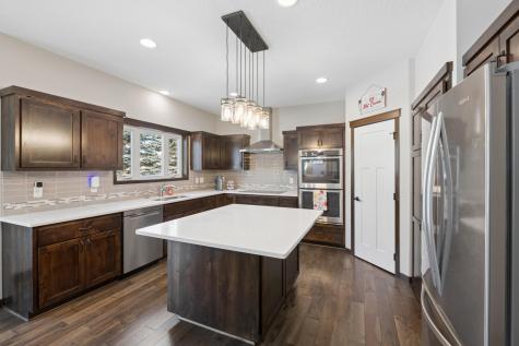31346 Naples Street NE Cambridge MN 55008