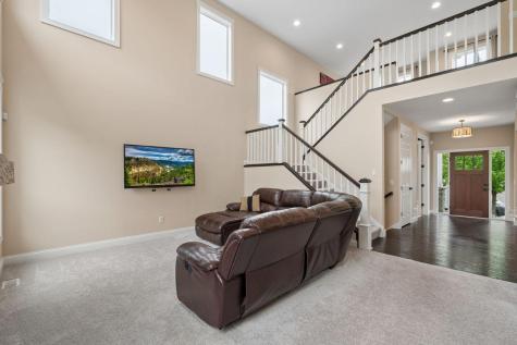 1202 Rosemary Lane Chaska MN 55318