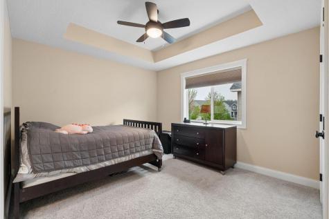 1202 Rosemary Lane Chaska MN 55318