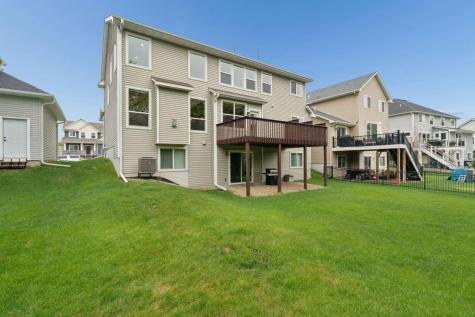 1202 Rosemary Lane Chaska MN 55318