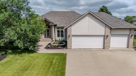 2804 32nd Street S Fargo ND 58103