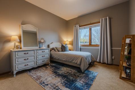 2804 32nd Street S Fargo ND 58103