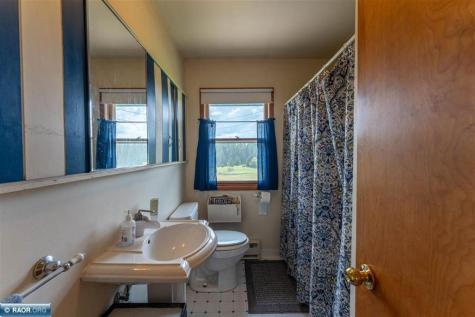 10705 Highway 65 Gheen MN 55771