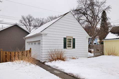 1502 8th Street S Fargo ND 58103