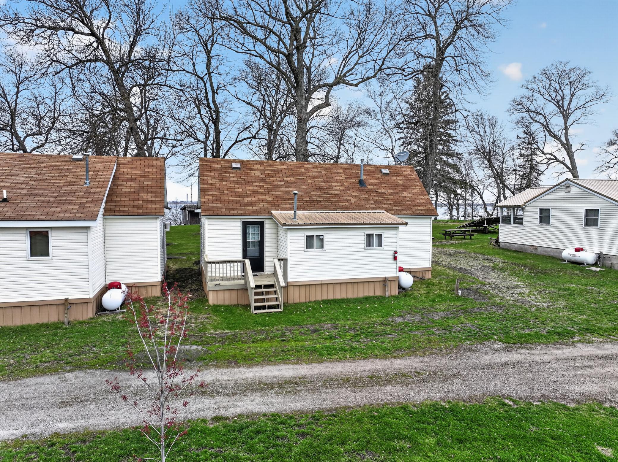 #5 Lake St E Osakis MN 56360