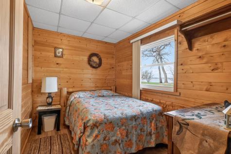 #5 Lake St E Osakis MN 56360