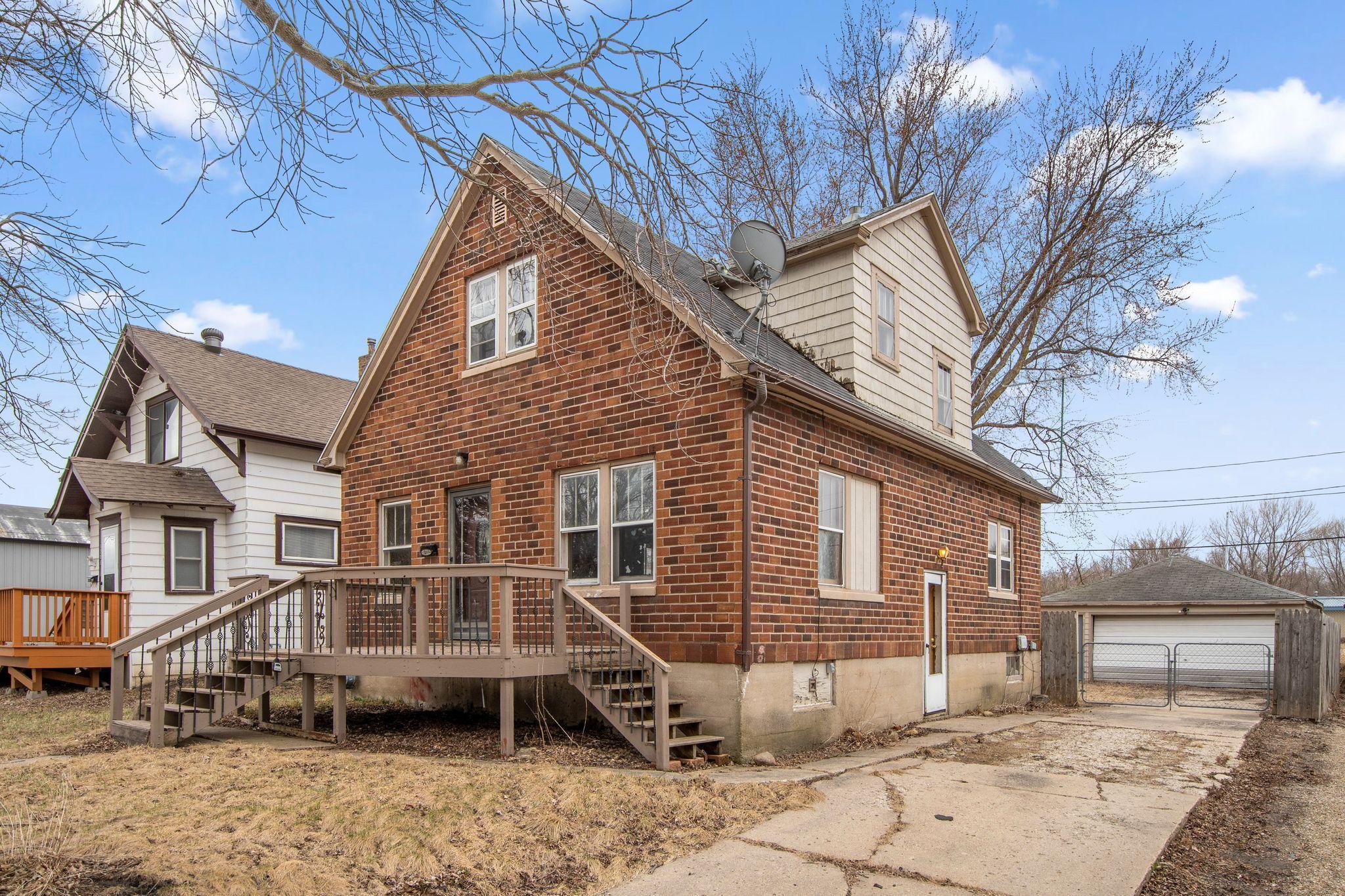 1204 S Newton Avenue Albert Lea MN 56007