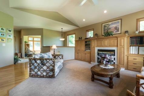 14124 E Eagle Lake Road Battle Lake MN 56515