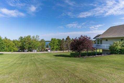 14124 E Eagle Lake Road Battle Lake MN 56515