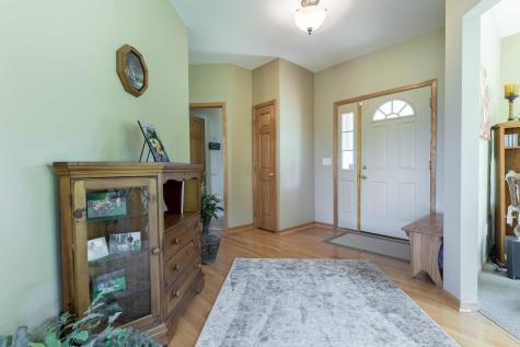 14124 E Eagle Lake Road Battle Lake MN 56515