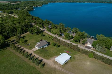 14124 E Eagle Lake Road Battle Lake MN 56515