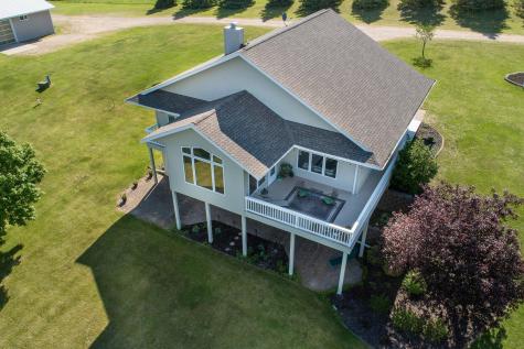 14124 E Eagle Lake Road Battle Lake MN 56515