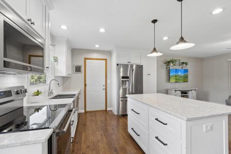 320 4th Street NE Mayer MN 55360