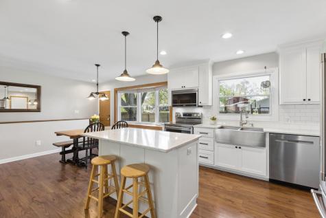 320 4th Street NE Mayer MN 55360