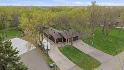 3826 Kensington Drive West Fargo ND 58078