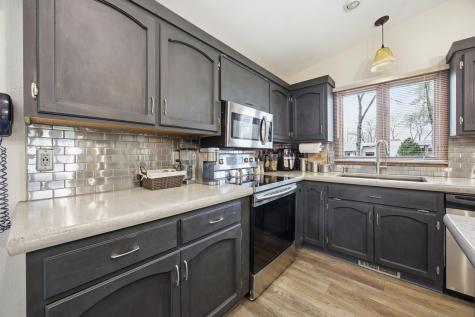 3826 Kensington Drive West Fargo ND 58078