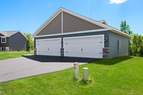 593 Sienna Drive Watertown MN 55388