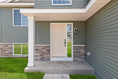 593 Sienna Drive Watertown MN 55388