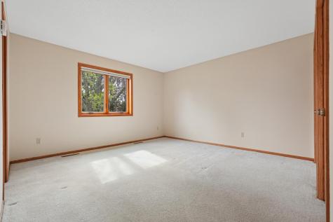 13530 Parkwood Drive Burnsville MN 55337