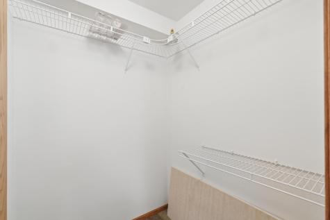 13530 Parkwood Drive Burnsville MN 55337