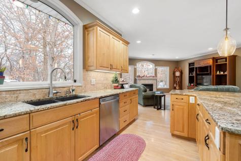 2203 7th Avenue NW Austin MN 55912