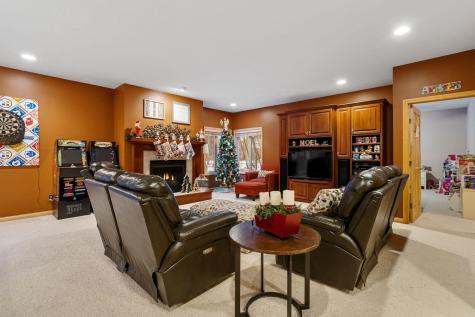 2203 7th Avenue NW Austin MN 55912