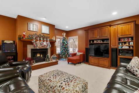 2203 7th Avenue NW Austin MN 55912