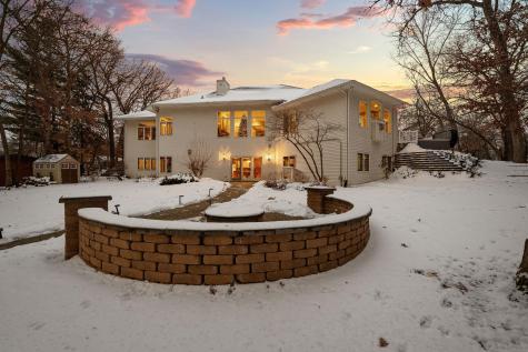 2203 7th Avenue NW Austin MN 55912