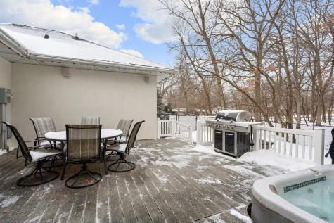 2203 7th Avenue NW Austin MN 55912