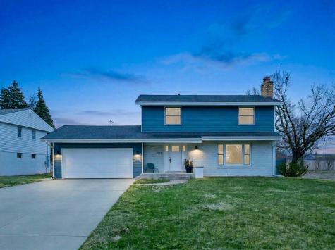 4921 Trillium Lane Edina MN 55435