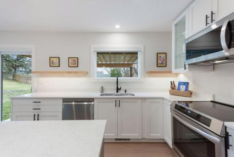 4921 Trillium Lane Edina MN 55435