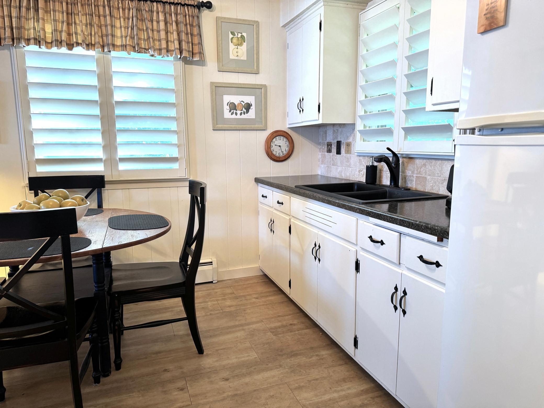 38675 Wagon Trail Loop Battle Lake MN 56515