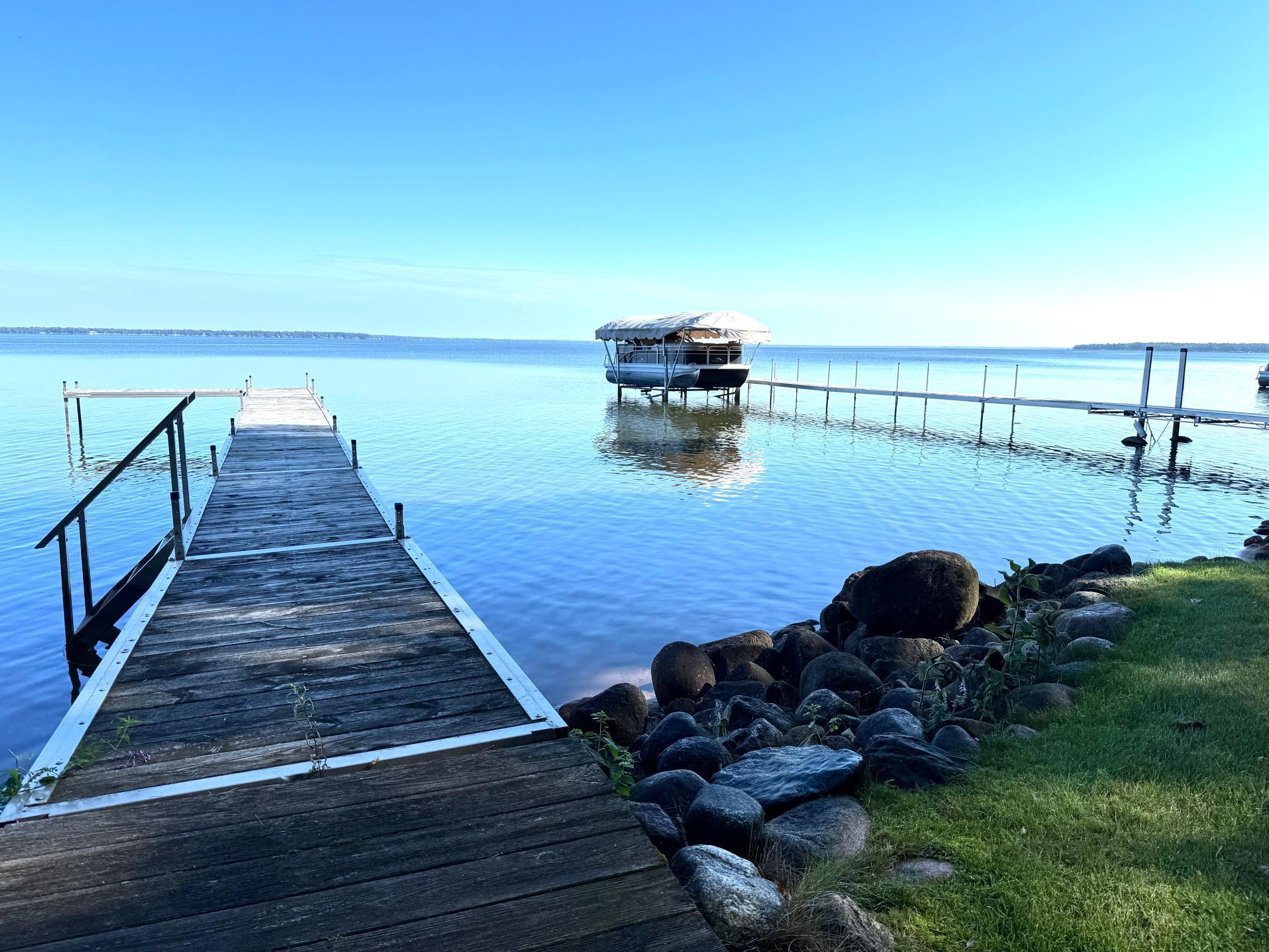 38675 Wagon Trail Loop Battle Lake MN 56515