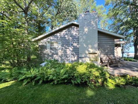 38675 Wagon Trail Loop Battle Lake MN 56515