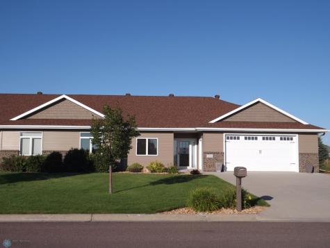 2006 Woodland Drive Wahpeton ND 58075