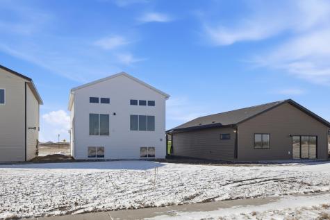 6719 66th Avenue S Horace ND 58047