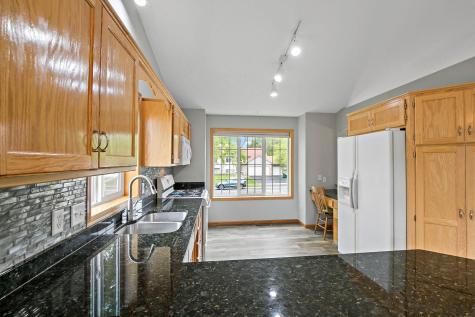 753 103rd Avenue NE Blaine MN 55434