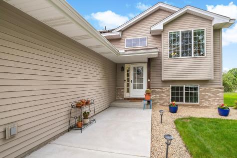 753 103rd Avenue NE Blaine MN 55434