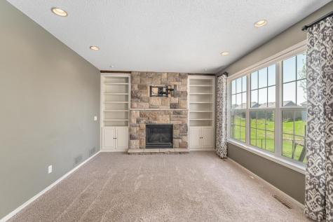 924 Ivy Hills Road Belle Plaine MN 56011