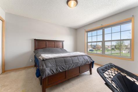 924 Ivy Hills Road Belle Plaine MN 56011